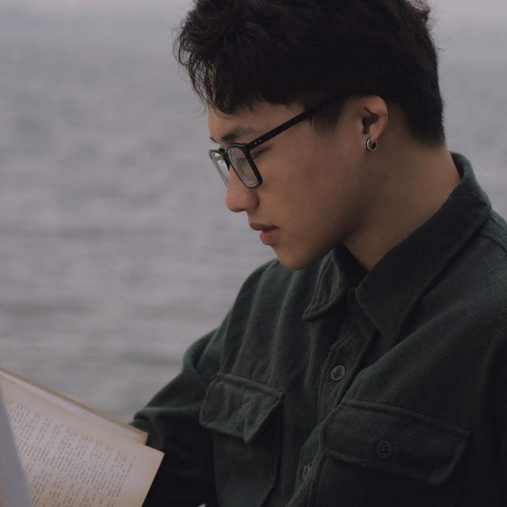 Hwang's profile picture